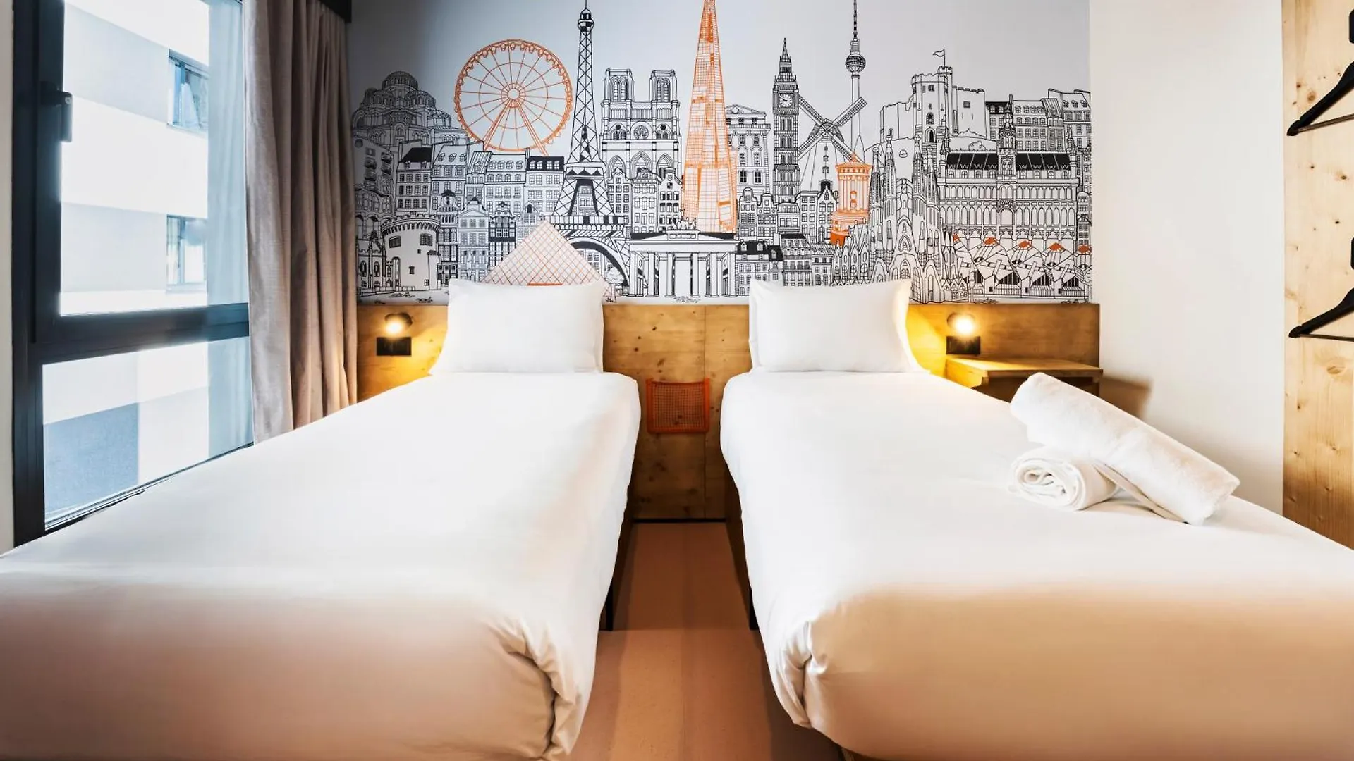 Easyhotel Barcelona La Sagrera 2*,